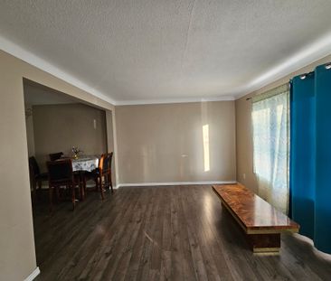 For Lease - 100 ENDICOTT Terrace Unit# B, Welland, Ontario - Photo 1