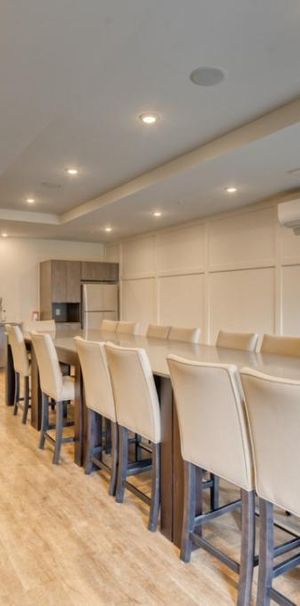 Superbe condo 3 ½ TOUT MEUBLÉ & TOUT INCLUS au Quartier Dix30 à Brossard - Photo 1