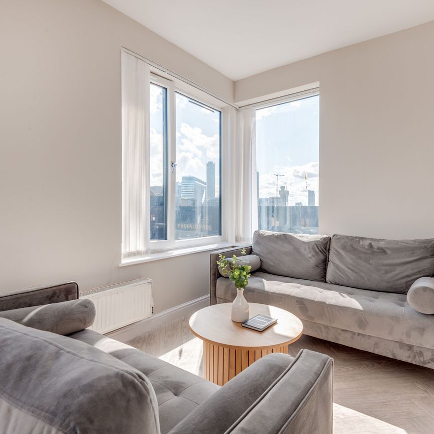 Flat 3, 3 Paul Street Room 2 - Photo 1