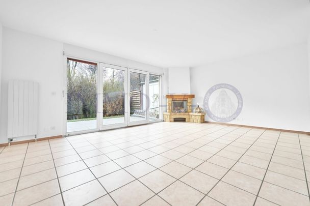 SPACIOUS WITH LARGE QUIET GARDEN - Foto 1