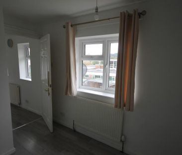 WELLINGTON, TELFORD - £1,050 pcm - Photo 5