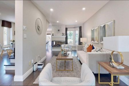 For Lease - 280 Douglas Road, Richmond Hill, Ontario - Photo 3