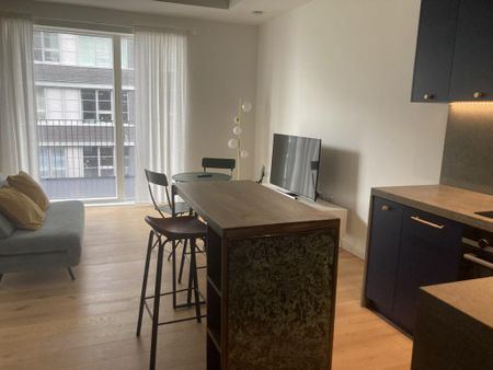 Studio to rent - Photo 2