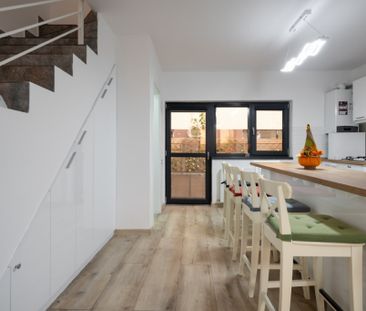 Casă de inchiriat, cu 4 dormitoare cu piscină, grătar, ia - Fotografie 3