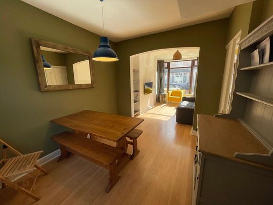 12 Halstein Drive, Ballyhackamore, Belfast, BT5 6JQ - Photo 1
