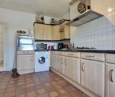 Lennox Road South, Southsea, PO5 - Photo 6