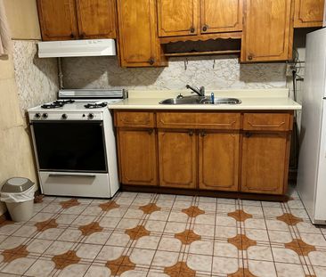 For Lease - 82 Sharpecroft Boulevard, Toronto, Ontario - Photo 4