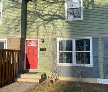 For Lease - 70 Fiddlers Green Road Unit# 42, London North, Ontario - Photo 6