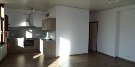 Appartement te huur in Pommeroeul voor € 590 met 2 slaapkamers - Photo 2