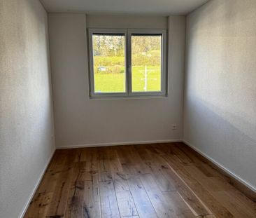 Ihr neues Zuhause im Grünen - 3.5-Zimmerwohnung mit Komfort - Photo 5