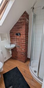 Room in a Shared House, De Montfort Road, RG1 - Photo 3