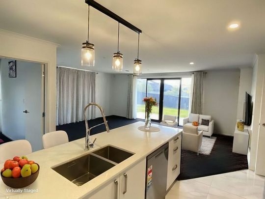 Spacious 4-Bedroom Family Home in Pokeno - Photo 1