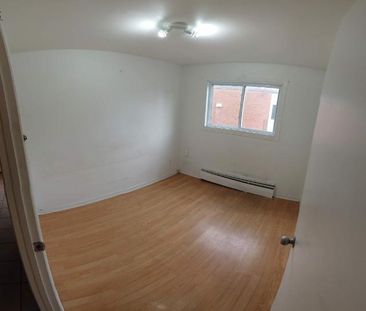 2 CH - 1 SDB - Québec - $1,173 /mo - Photo 3