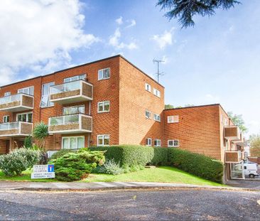 Available unfurnished from 24/10/2025 - Photo 1