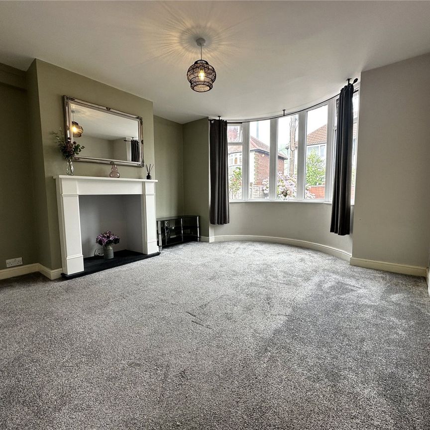 4, Greyshiels Avenue, Leeds, West Yorkshire, LS6 3DR - Photo 1