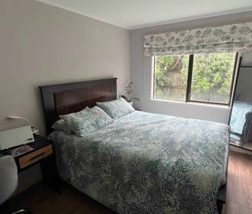 Cozy Hideaway Close to Everything! - Photo 4