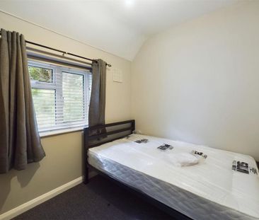 5 bedroom terraced house to rent - Photo 1