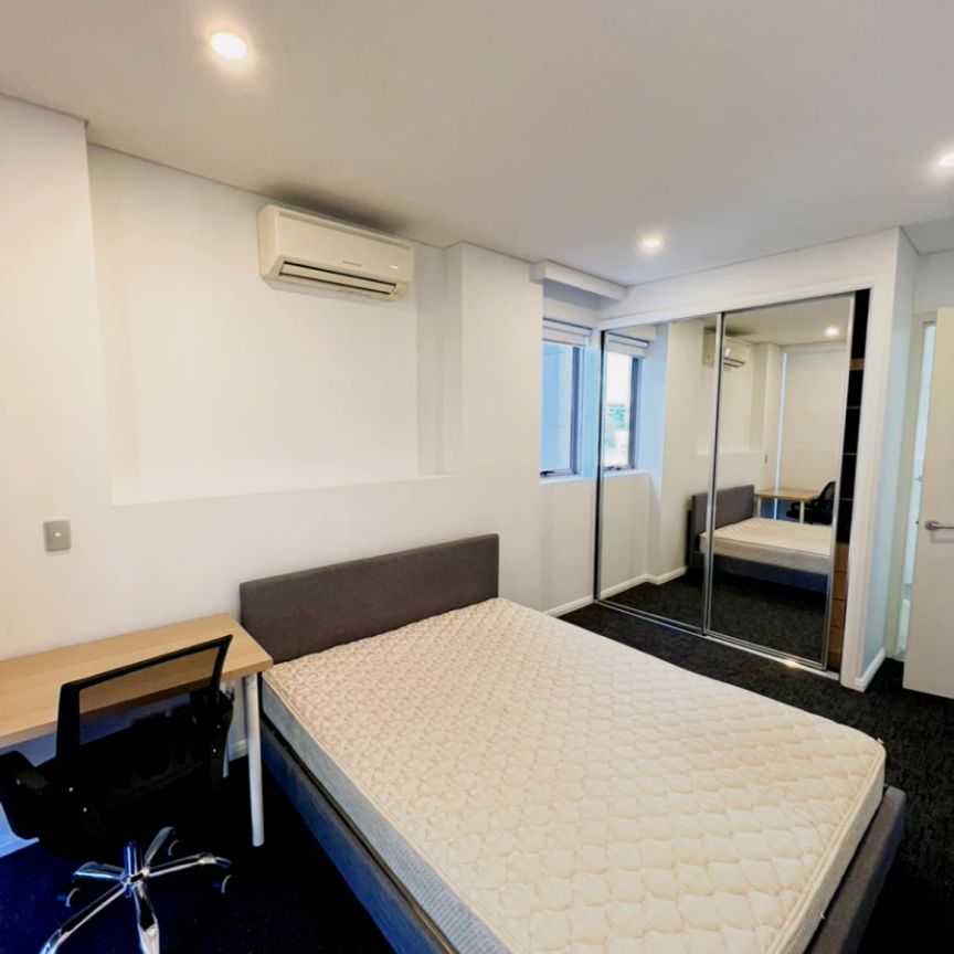 3 bed 2 bath-713 - Photo 1