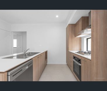 22 Monstera Street, Clyde North, Vic 3978 - Photo 1