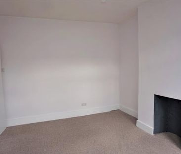 3 Bed Terraced House, Cumberland Road, SE25 - Photo 6