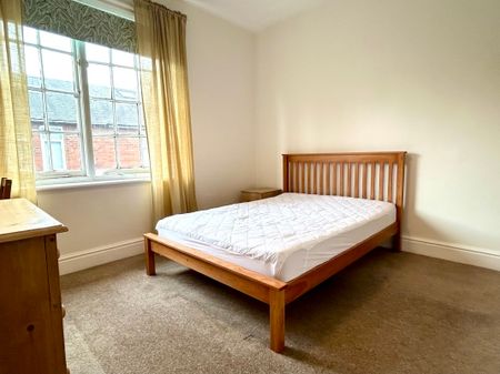 6, Rose Street - Photo 3