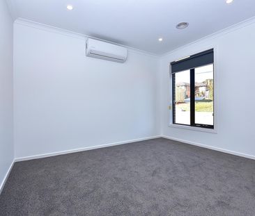 Effortless Living In A Prized Lifestyle Locale - Photo 1