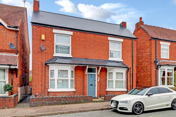 4 bedroom detached house to rent - Photo 1