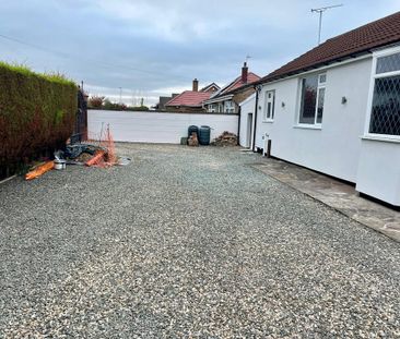 3 bedroom bungalow to rent - Photo 1