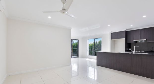 1/61 The Heights Boulevard, Pimpama QLD 4209 - House For Rent - $650 | Domain - Photo 1