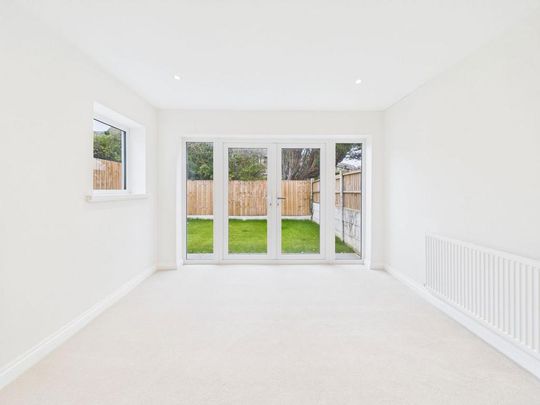 2 bedroom semi-detached house to rent - Photo 1