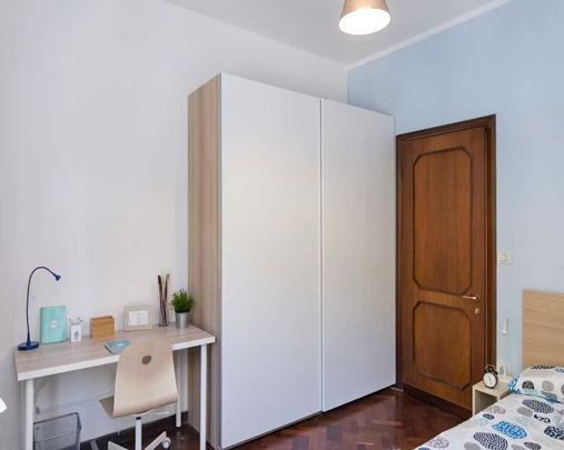 Viale Giovanni Vicini, Bologna, Emilia-Romagna 40134 - Photo 1