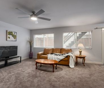 Very Large Family Home – West Kelowna - Photo 4