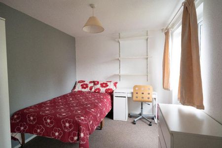 5 bedroom house share to rent - Photo 2