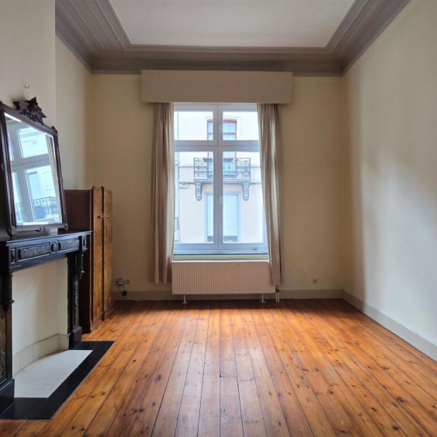 Appartement te huur in Elsene - Photo 1