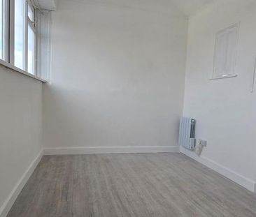 3 bedroom maisonette to rent - Photo 6
