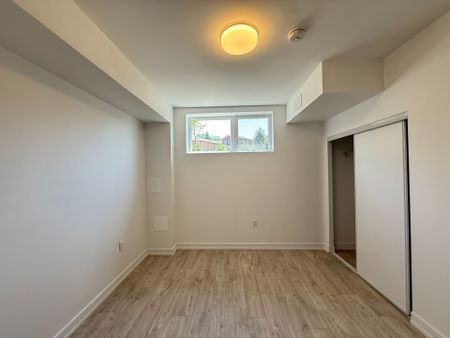 For Lease - 168 Clonmore Drive Unit# 4, Toronto, Ontario - Photo 2