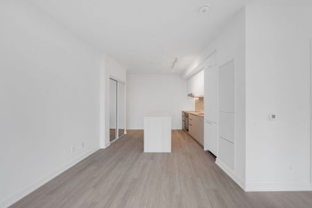 For Lease - 8188 Yonge Street Unit# 911, Vaughan, Ontario - Photo 5