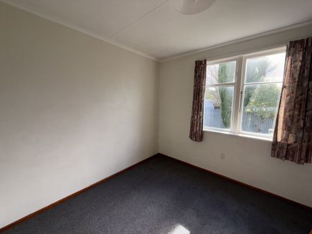 5 Waterloo Crescent, Hokowhitu, Palmerston North - Photo 2