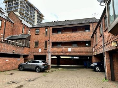 Regent Court, Maidenhead, King Street - Photo 5