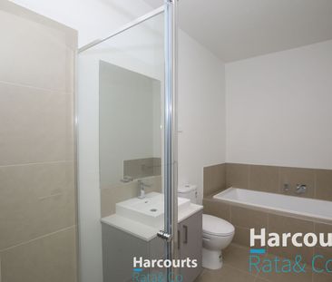 Modern 3-Bedroom Home in Wollert - Photo 3