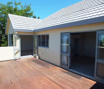 Free standing with sea views - Photo 4