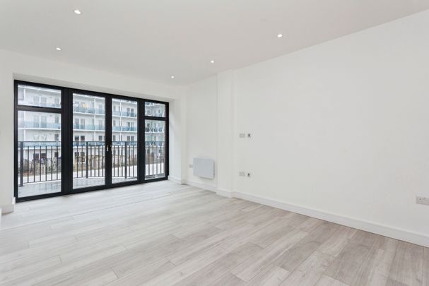 Station Road, Harrow, HA1 2DX - Photo 1
