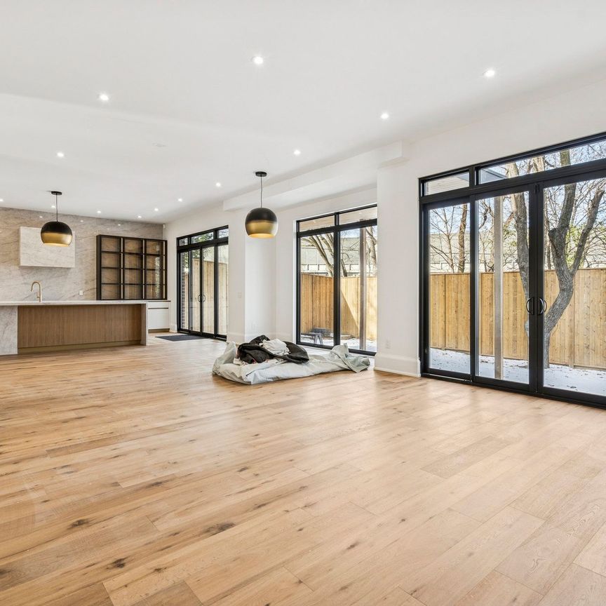 For Lease - 78 Burncrest Drive, Toronto, Ontario - Photo 1