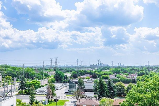 For Lease - 3 Rosewater Street Unit# 708W, Richmond Hill, Ontario - Photo 1