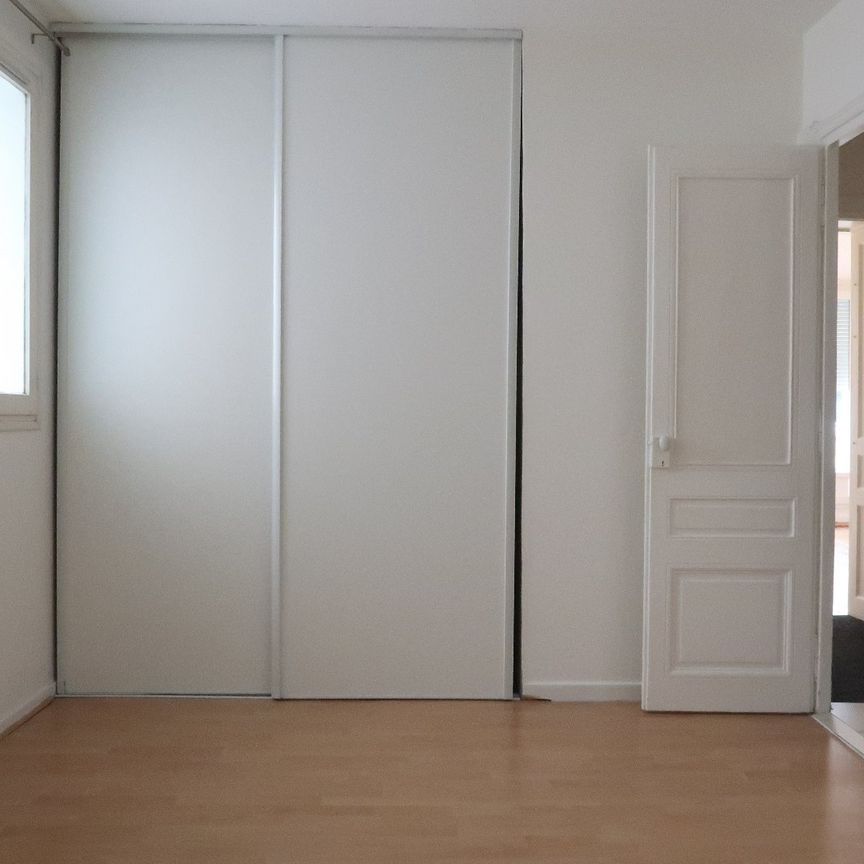 Location Appartement 3 pièces 71m² ST ETIENNE 42000 - Photo 1
