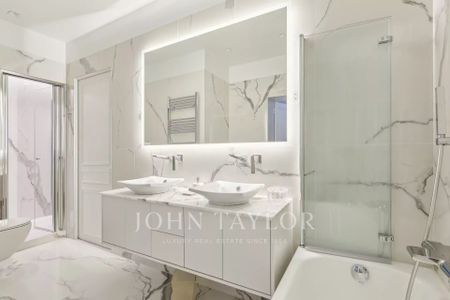 Appartement à louer Paris 8Ème - Europe, Paris Rive Droite, France12 500 EUR / Mois - Photo 3