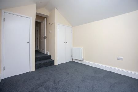 Prestbury Road, - Photo 3