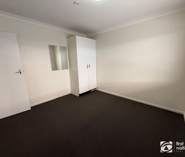 Two bedroom unit within a short walk to the beach - Photo 4