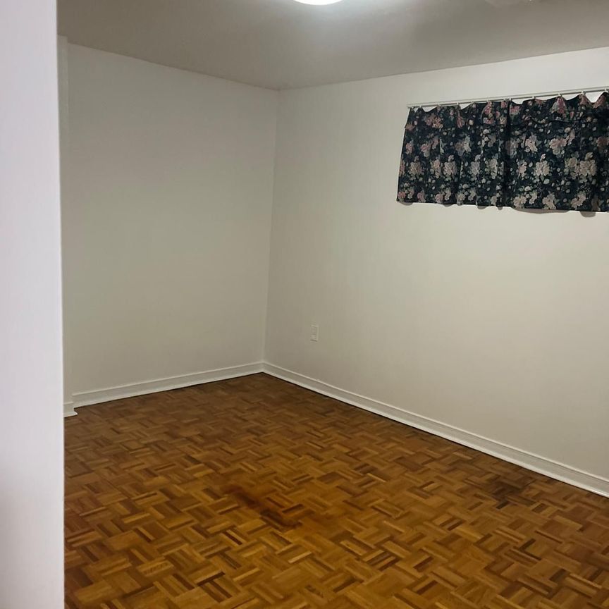 For Lease - 160 Millwick Drive Unit# BASEMENT, Toronto, Ontario - Photo 1