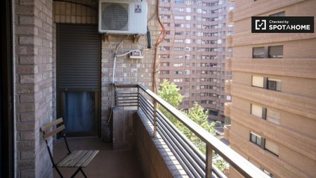 valencia, Valencian Community 46021 - Photo 4